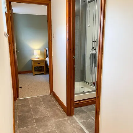 Апартаменты Hadrians Retreat, Cosy 1 Bed Flat - Near M6 Jct45, A75, Gretna & Carlisle